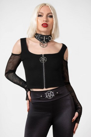 Killstar Skeptica Cold Shoulder Top Negros | 64718-ANMR