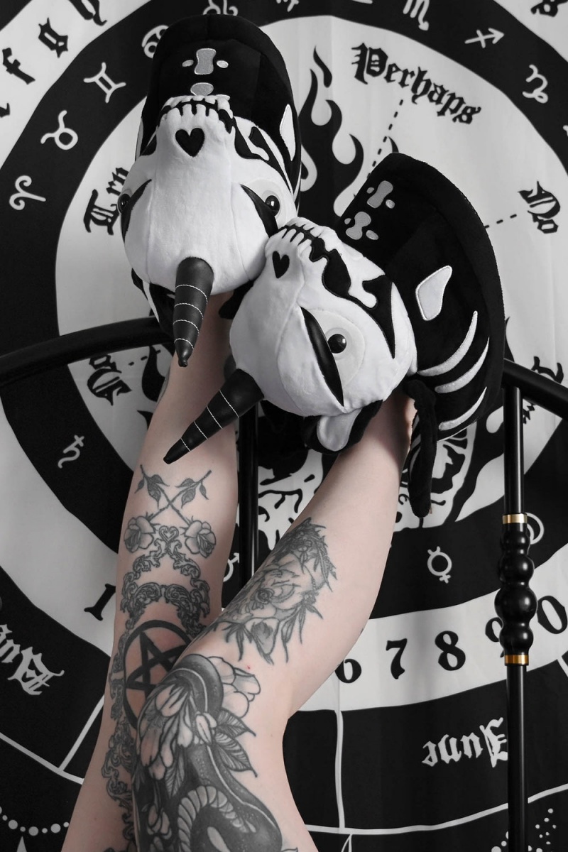 Killstar Bone Myth Slippers Negros | 28640-BUWC